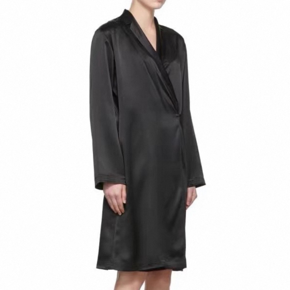 NWT La Perla Black Silk Satin Robe
